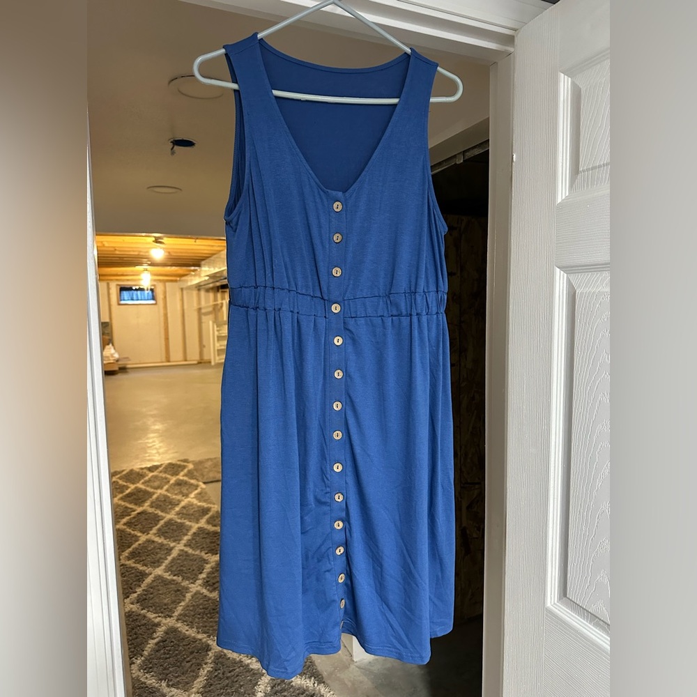Blue Sleeveless Button-Down Dress